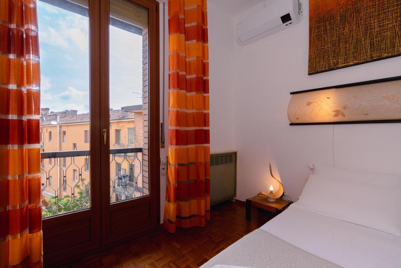Elegance Bed & Breakfast *