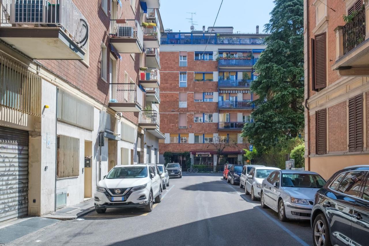 Blue By Apartment Bologna
