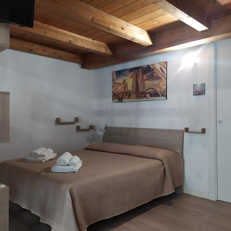 Appartamento Bolognaholidayhome Signorini Giardino E Posto Auto Bologna