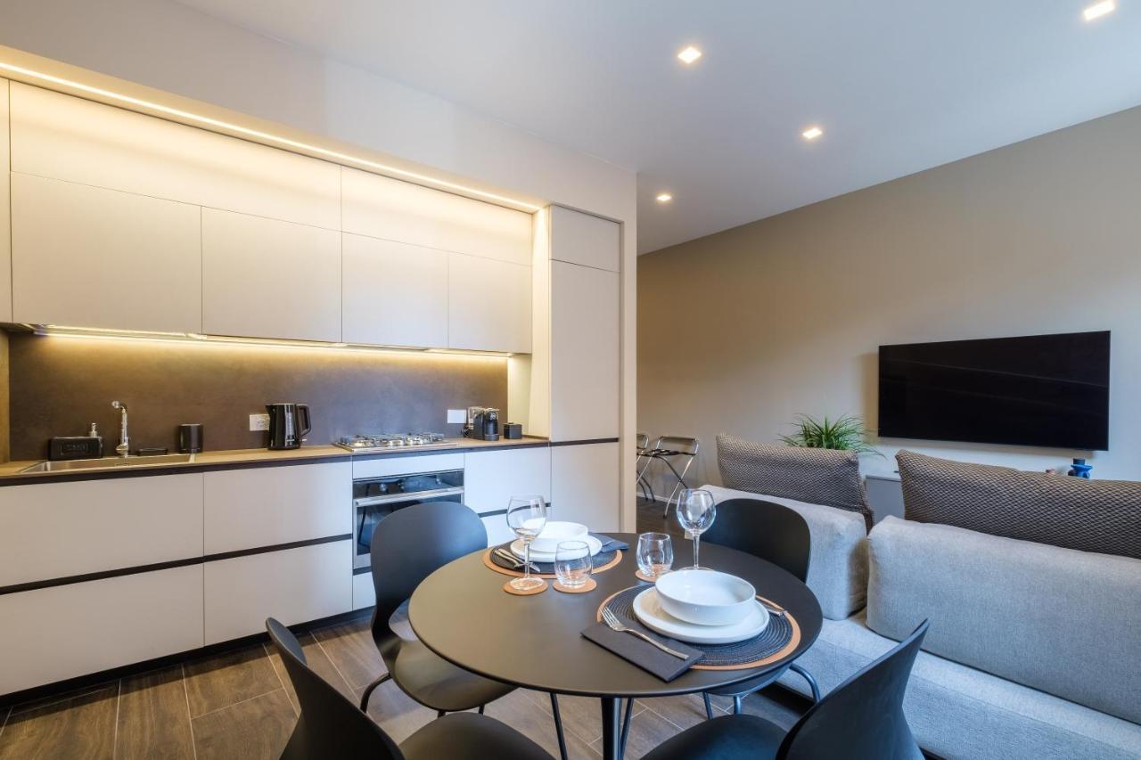 Apartment Golden By *