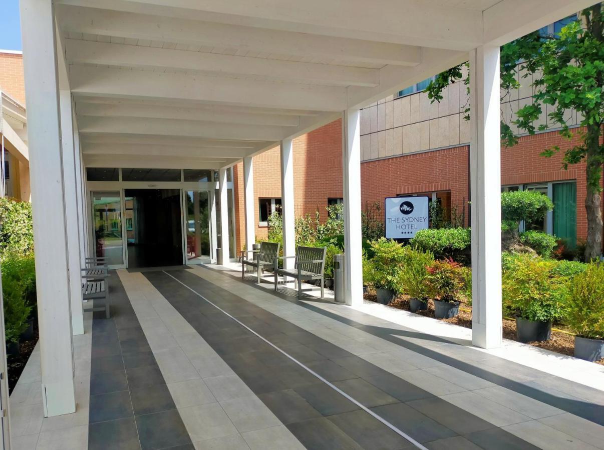 The Sydney Hotel 4*