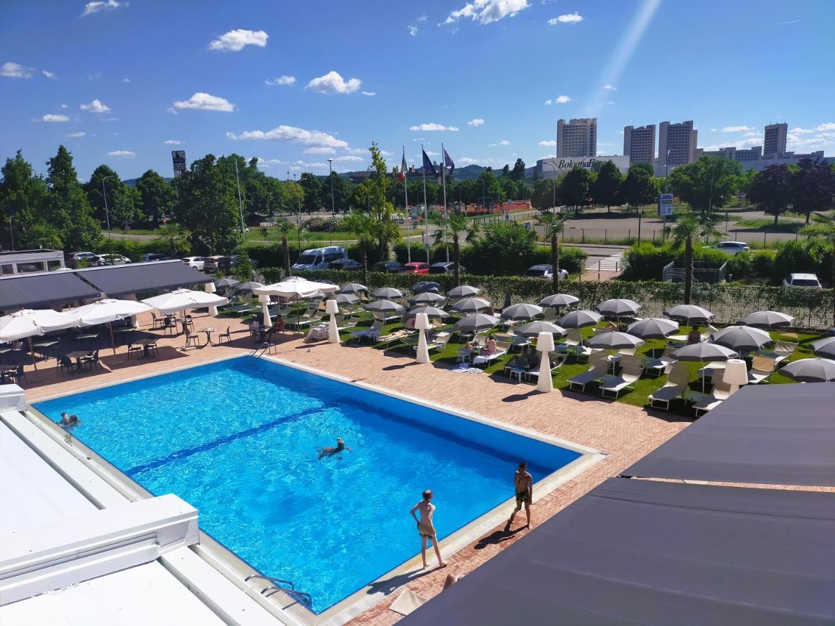 The Sydney 4*