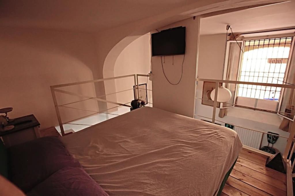 Lovely Flat, Ground Floor Centre Of Bologna! :) Appartement