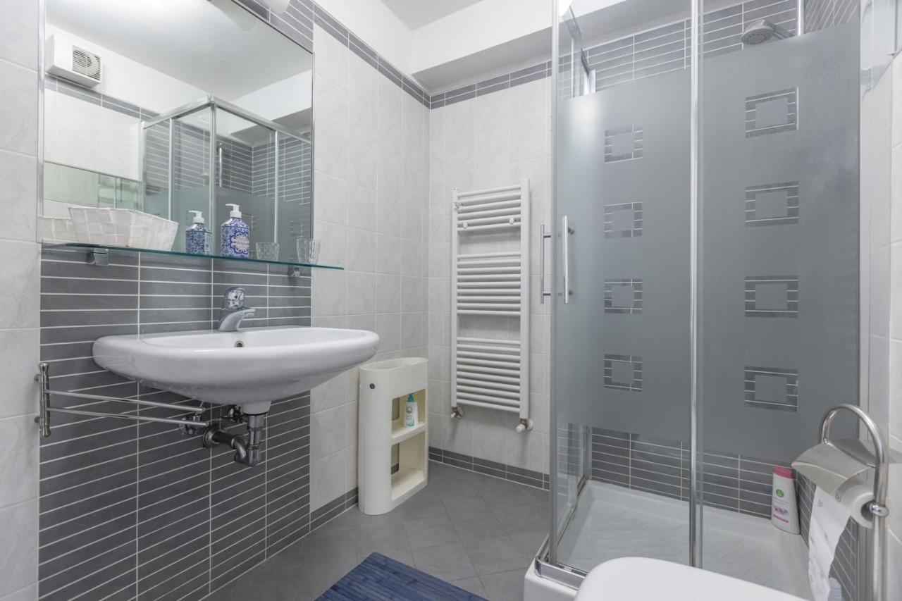 Appartamento Chic & Modern With Terrace