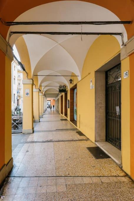 In Via Del Pratello Lejlighed