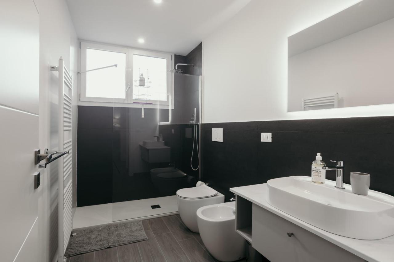 Caseospitali - Bologna Studio 1, Grande Bilocale Con Arredo Design E Posto Auto Per 4 Appartement