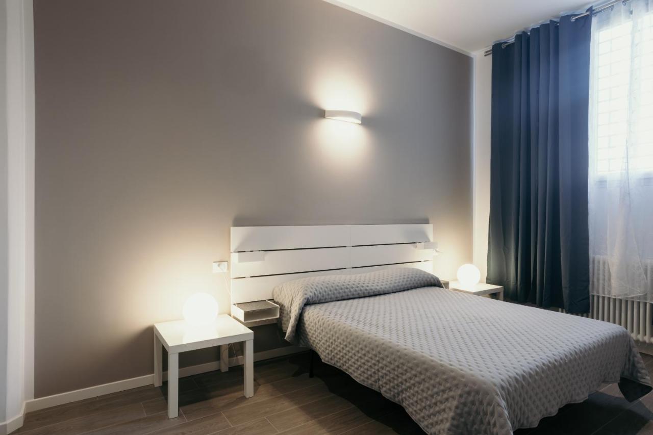 Appartement Caseospitali - Bologna Studio 1, Grande Bilocale Con Arredo Design E Posto Auto Per 4 Bologna