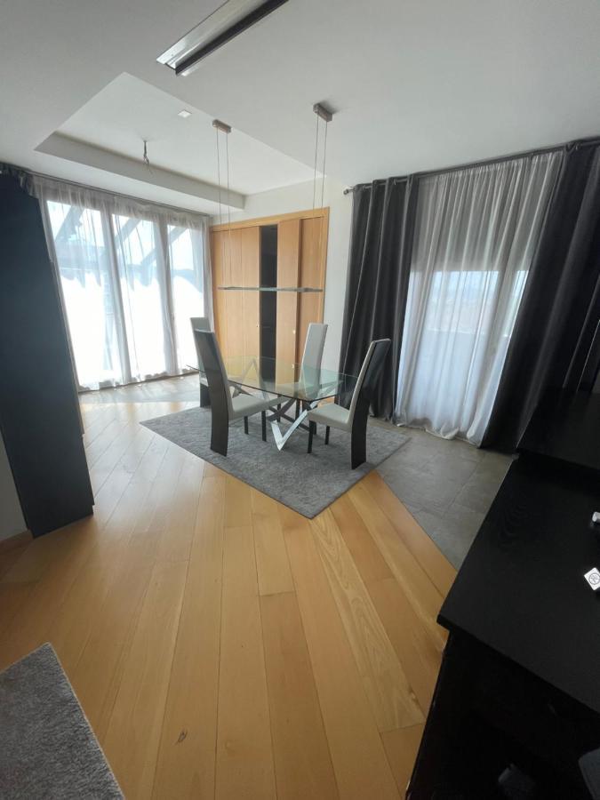Attico Con Vista Spettacolare E Jacuzzi Bologna