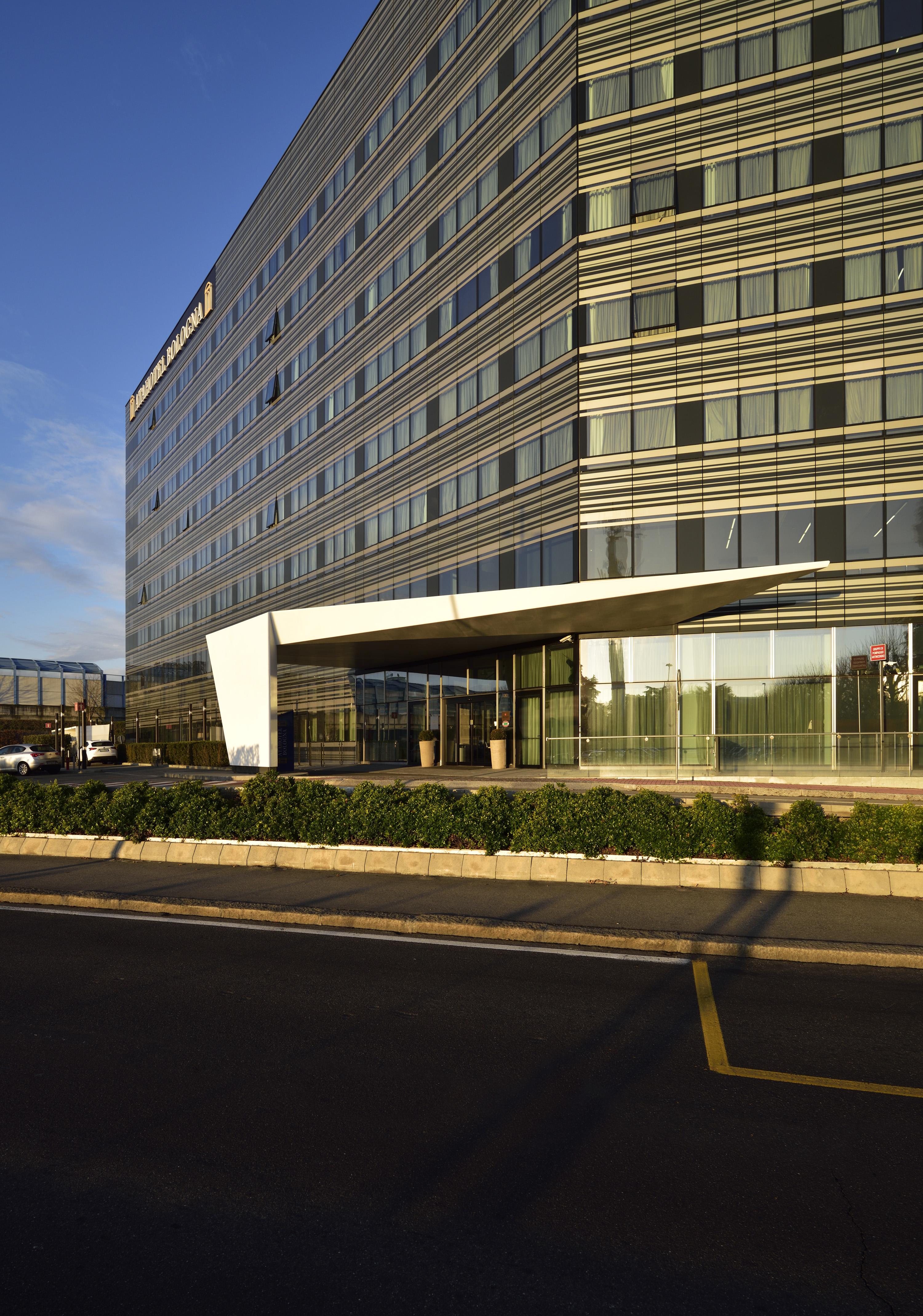 Unahotels San Vitale 4*