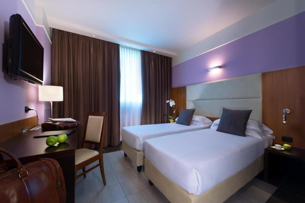 Hotel My One Bolonia