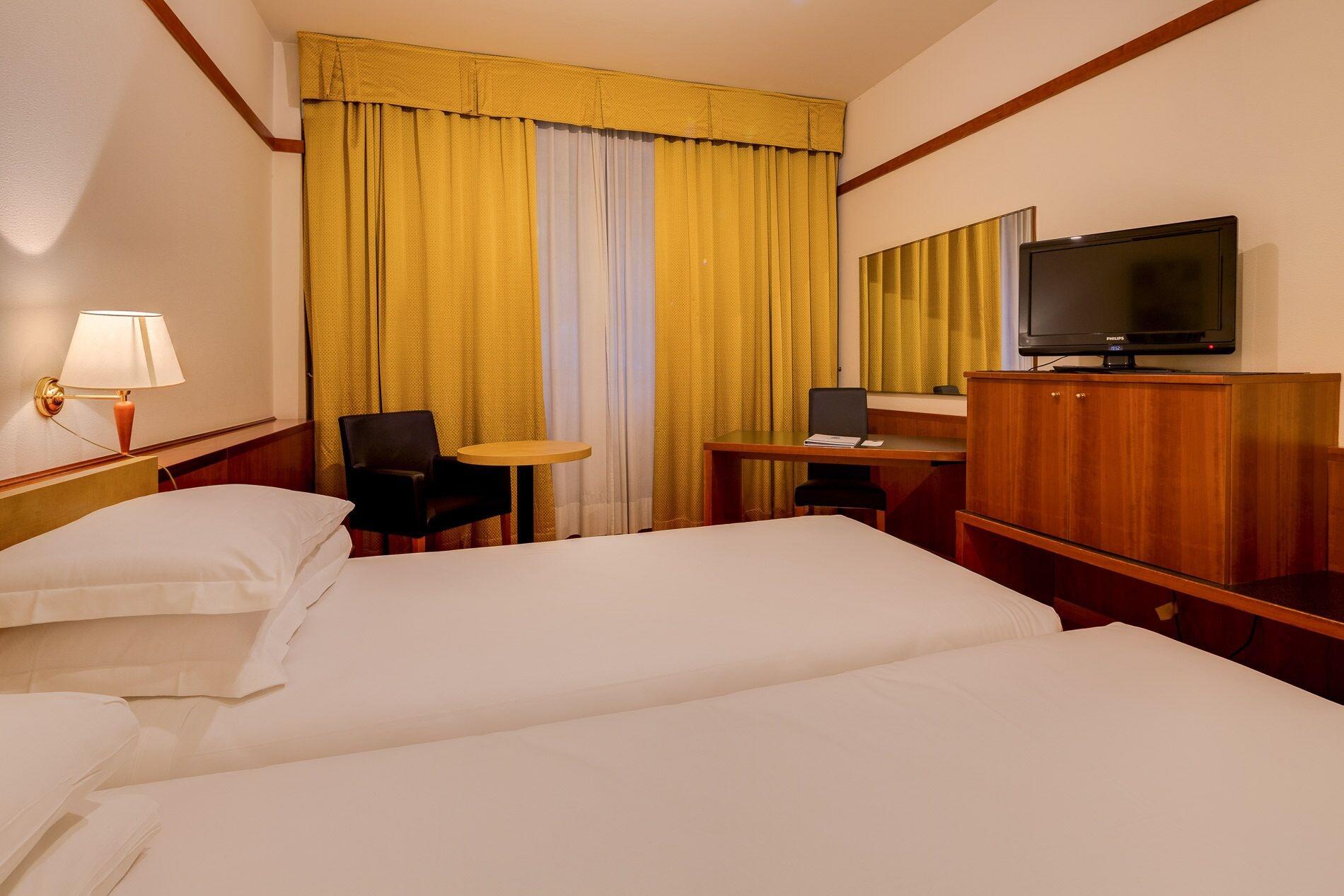 Hotel Western
