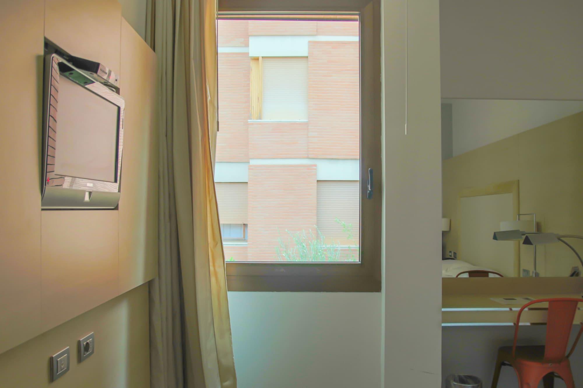 Smy Hotel