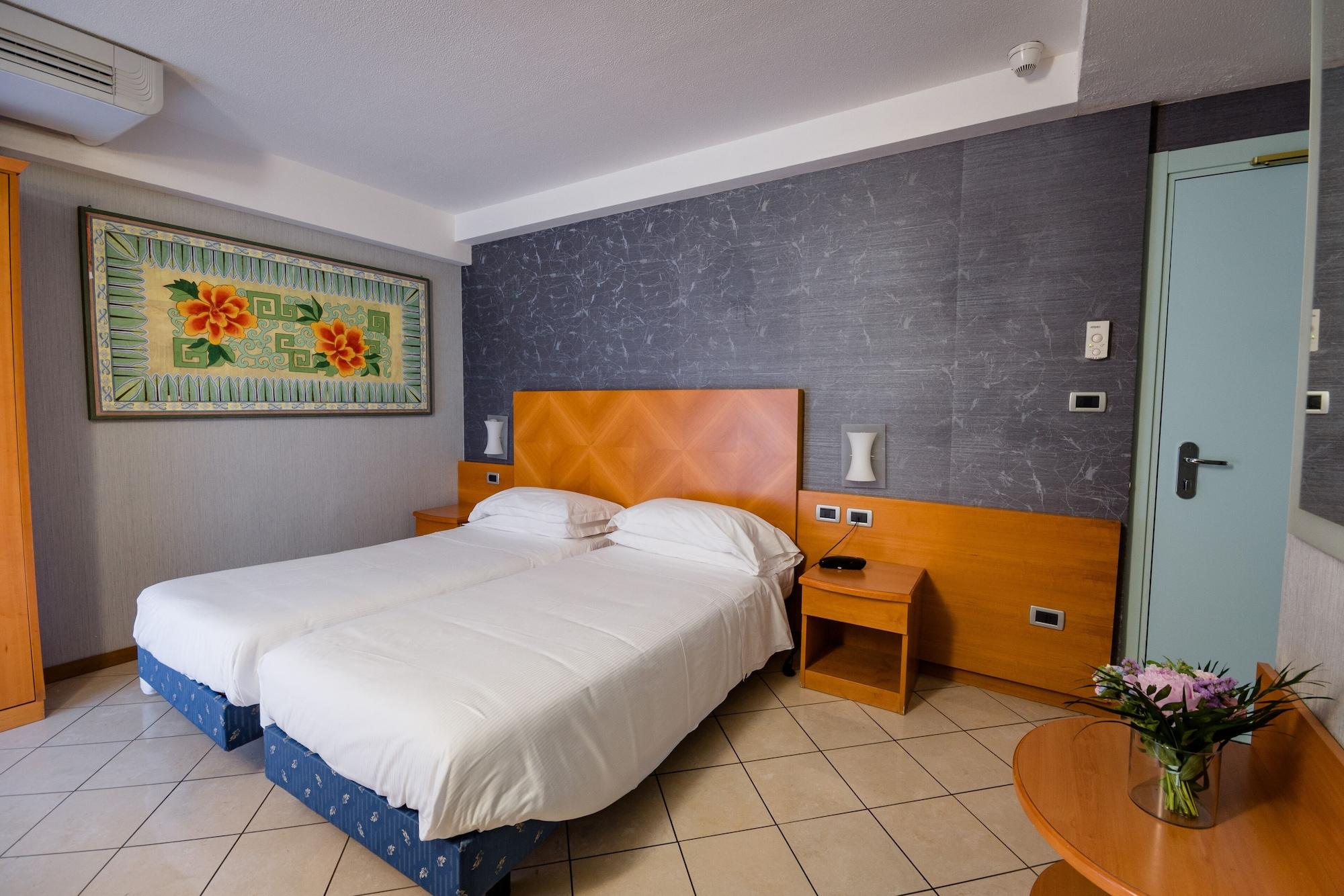 Hotel Centrale 3* Bologna