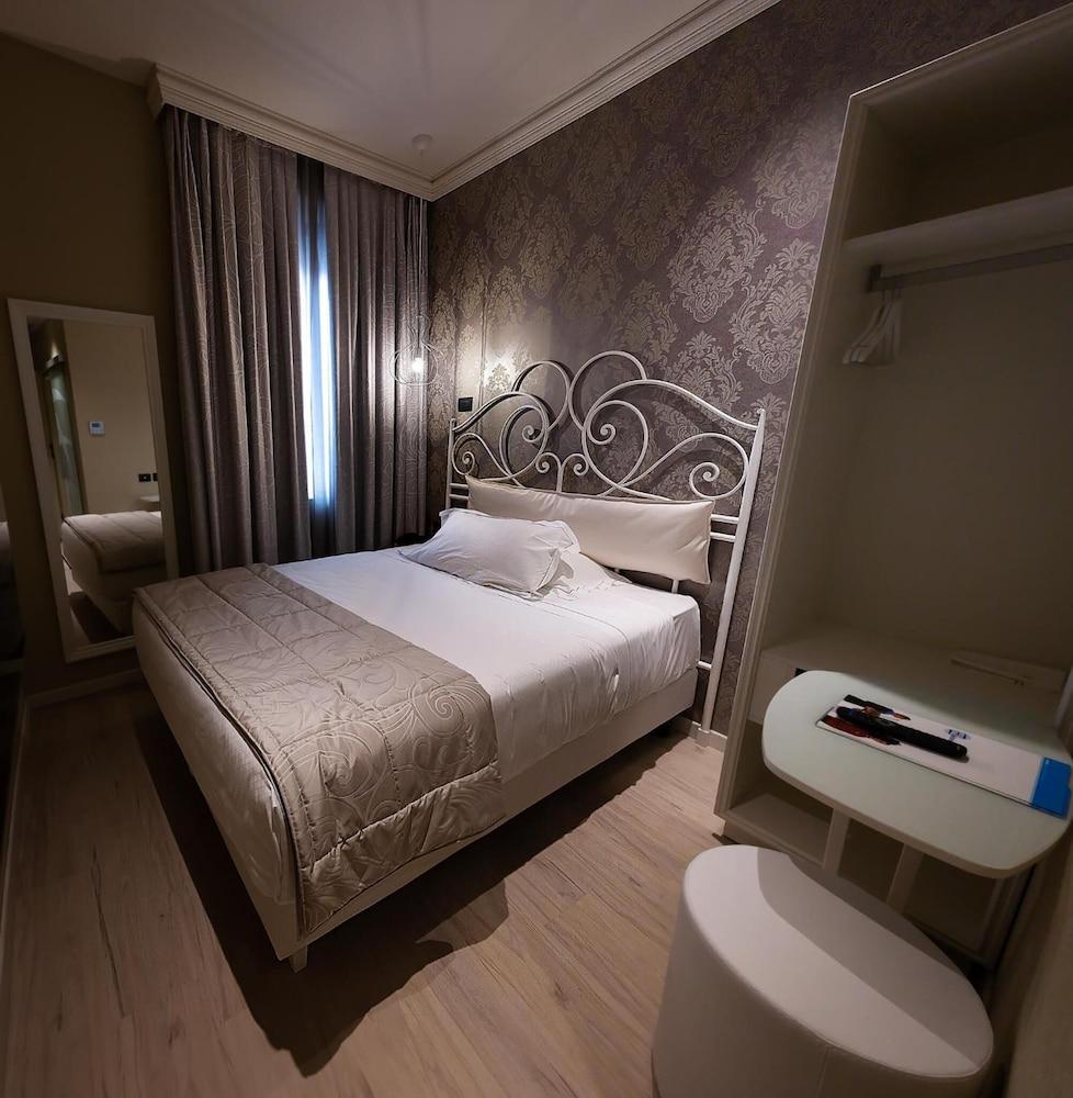 Zanhotel Regina Hotel 3*