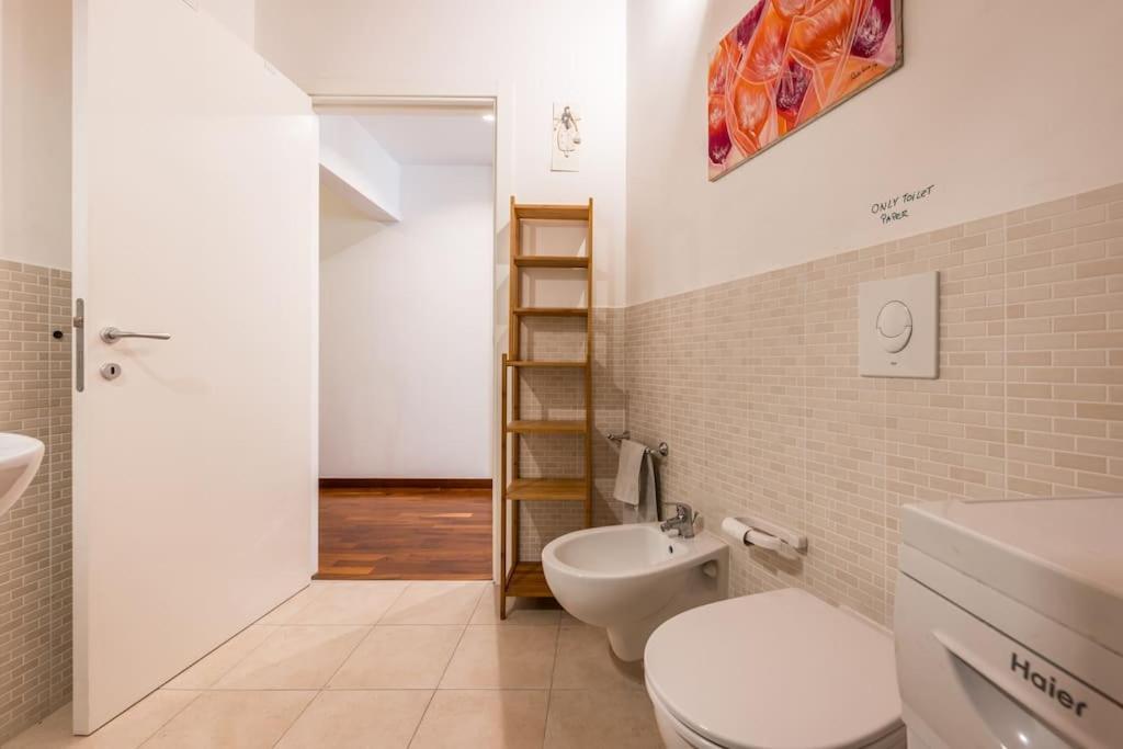 Ab - Via San Vitale 126 Bologne