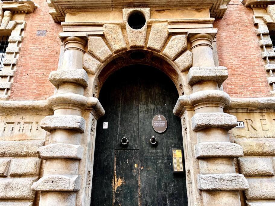Appartamento House Of Lovers - Magnificent View In The Heart Of Bologna