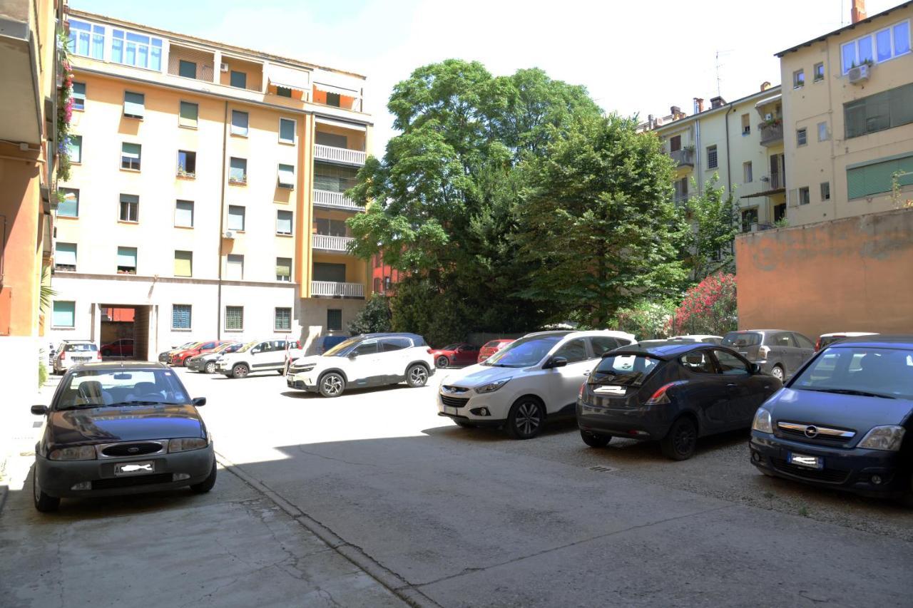 Gialu: Il Tuo Dentro Le Mura Bolonia