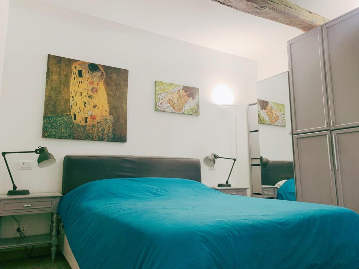 Apartment Premium In The Center - Via Orfeo 12 Bologna