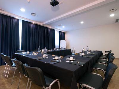 Hotel My One 4*