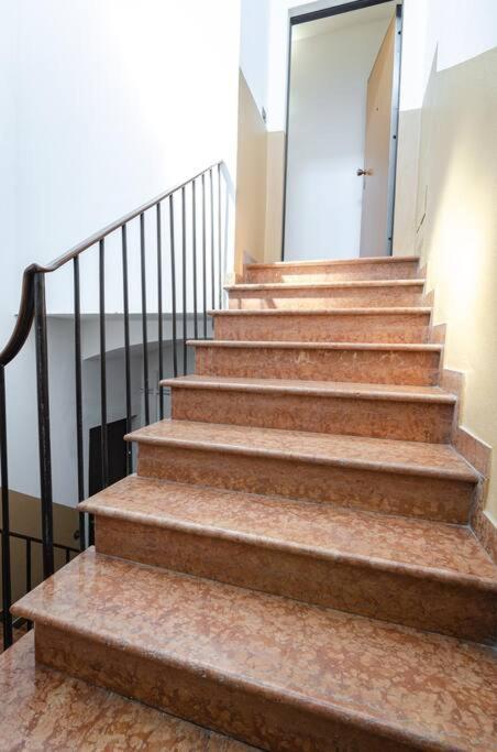 Apartment Tovaglie