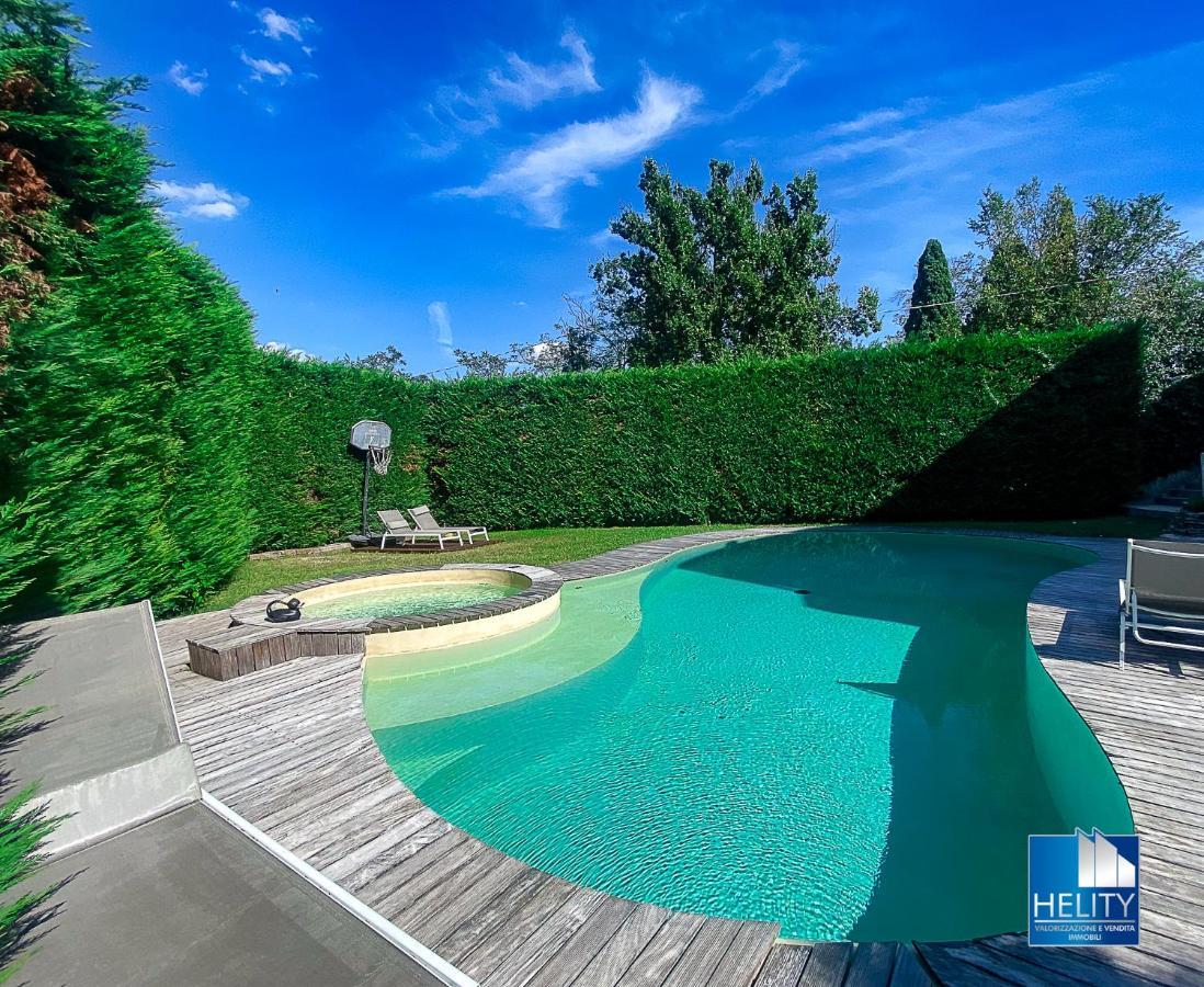 Blissful Havenluxurious With Pool* * * * * Bologne
