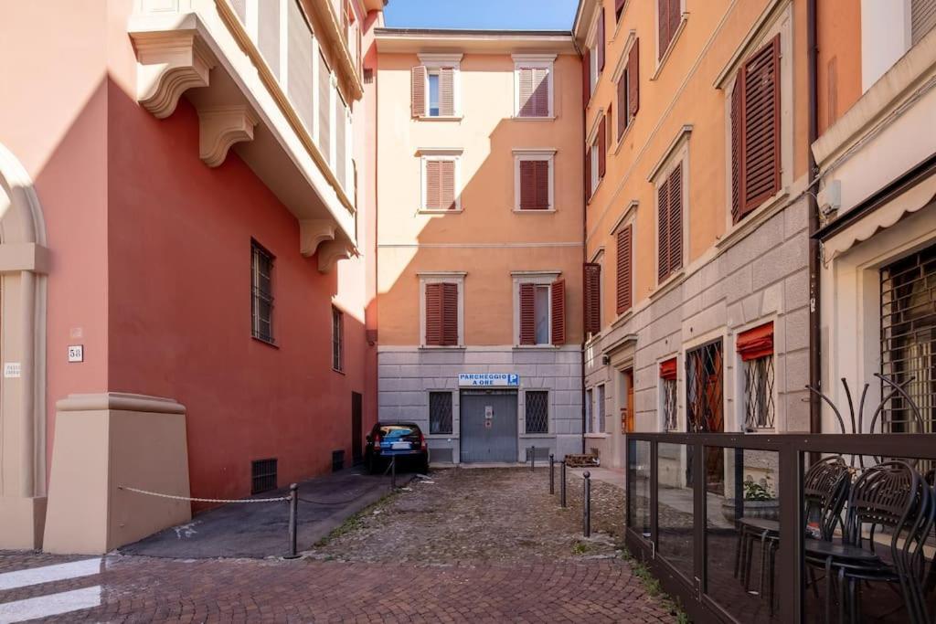Ground Floor Luxe Historic Studio City Centre *