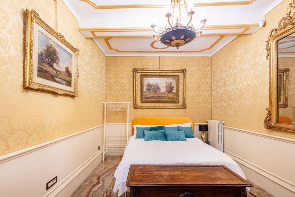 Ground Floor Luxe Historic Studio City Centre