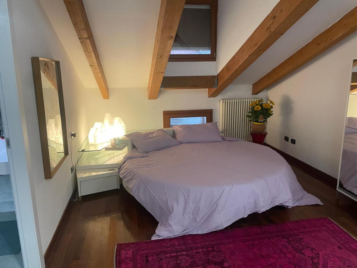 Indipendenza 58 * Bologne