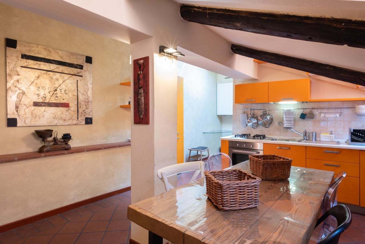 Fondazza - Little Tower Apartment Bologna