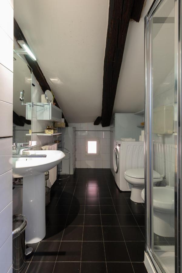 Fondazza - Little Tower Apartment Bologna