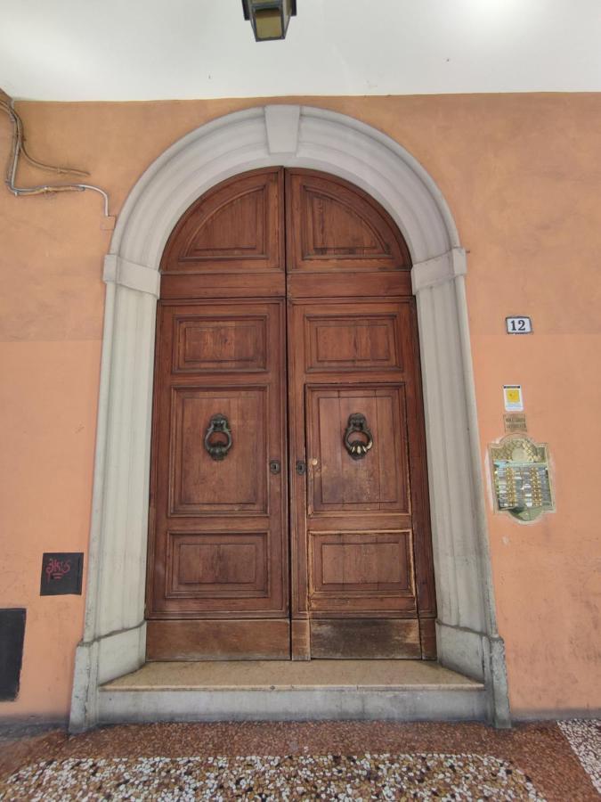 Avesella House Appartement *
