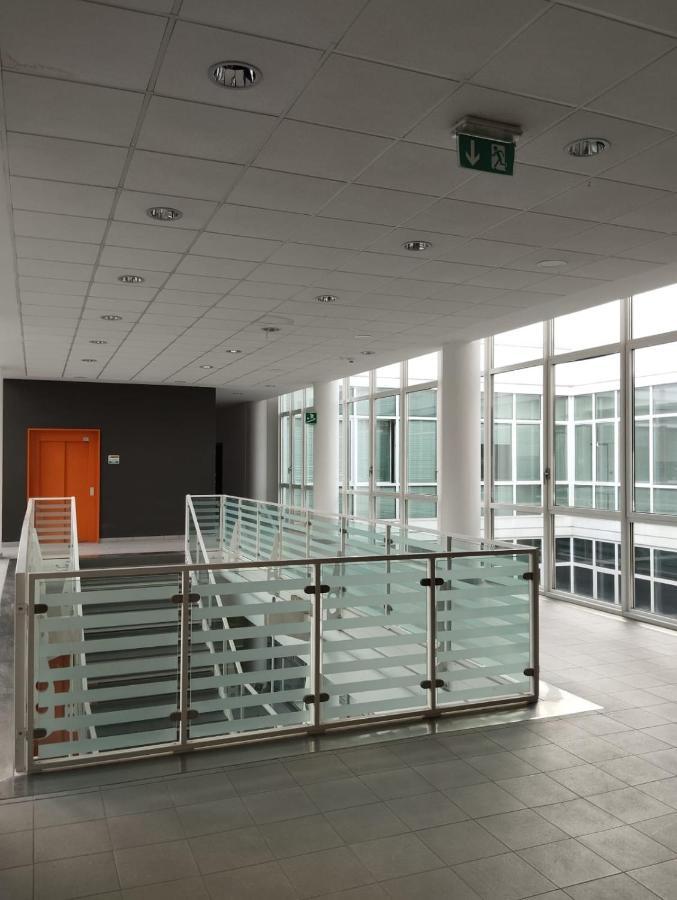 Apartment Llhome Elegante Monolocale Ristrutturato Con Posto Auto Coperto Bologna