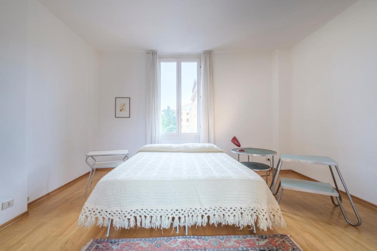 Towers View By Apartment Bologna