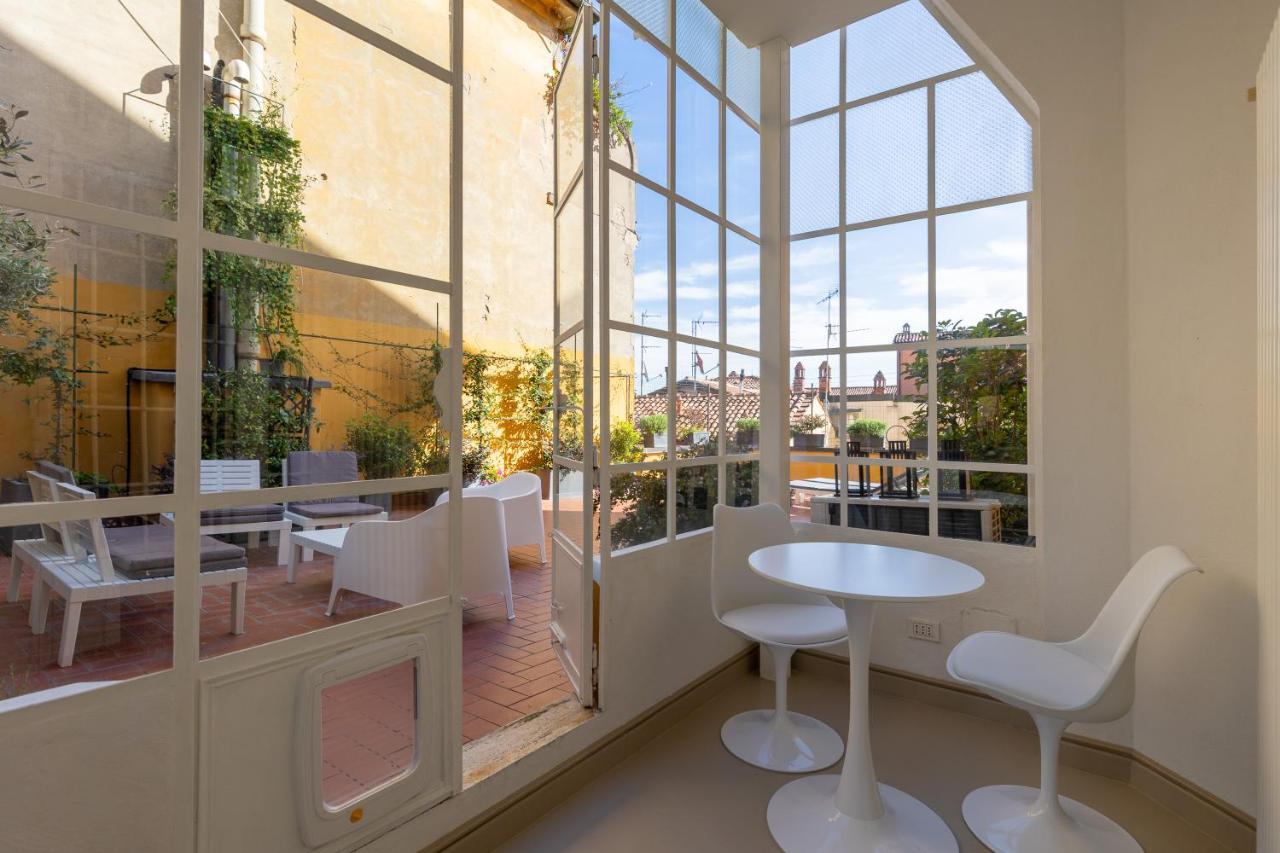Con Terrazza Tra I Tetti Del Centro Apartment