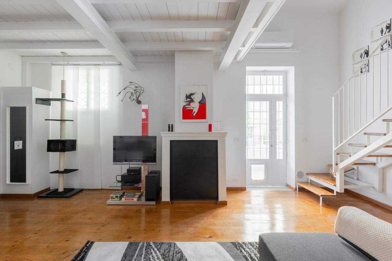 Con Terrazza Tra I Tetti Del Centro Apartamento
