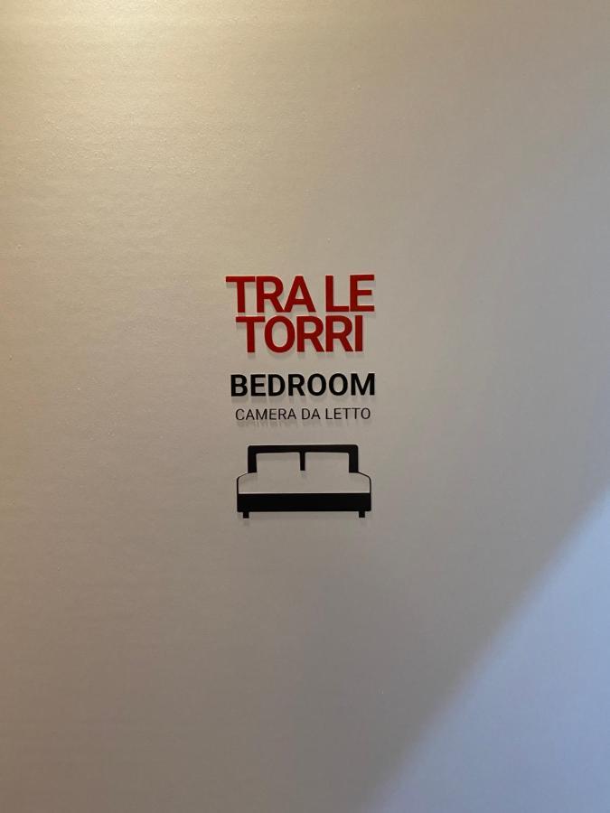 Tra Le Torri - Ampia Stanza Privata In Con Bagno Privato Accessibile Da Corridoio * Bolonia