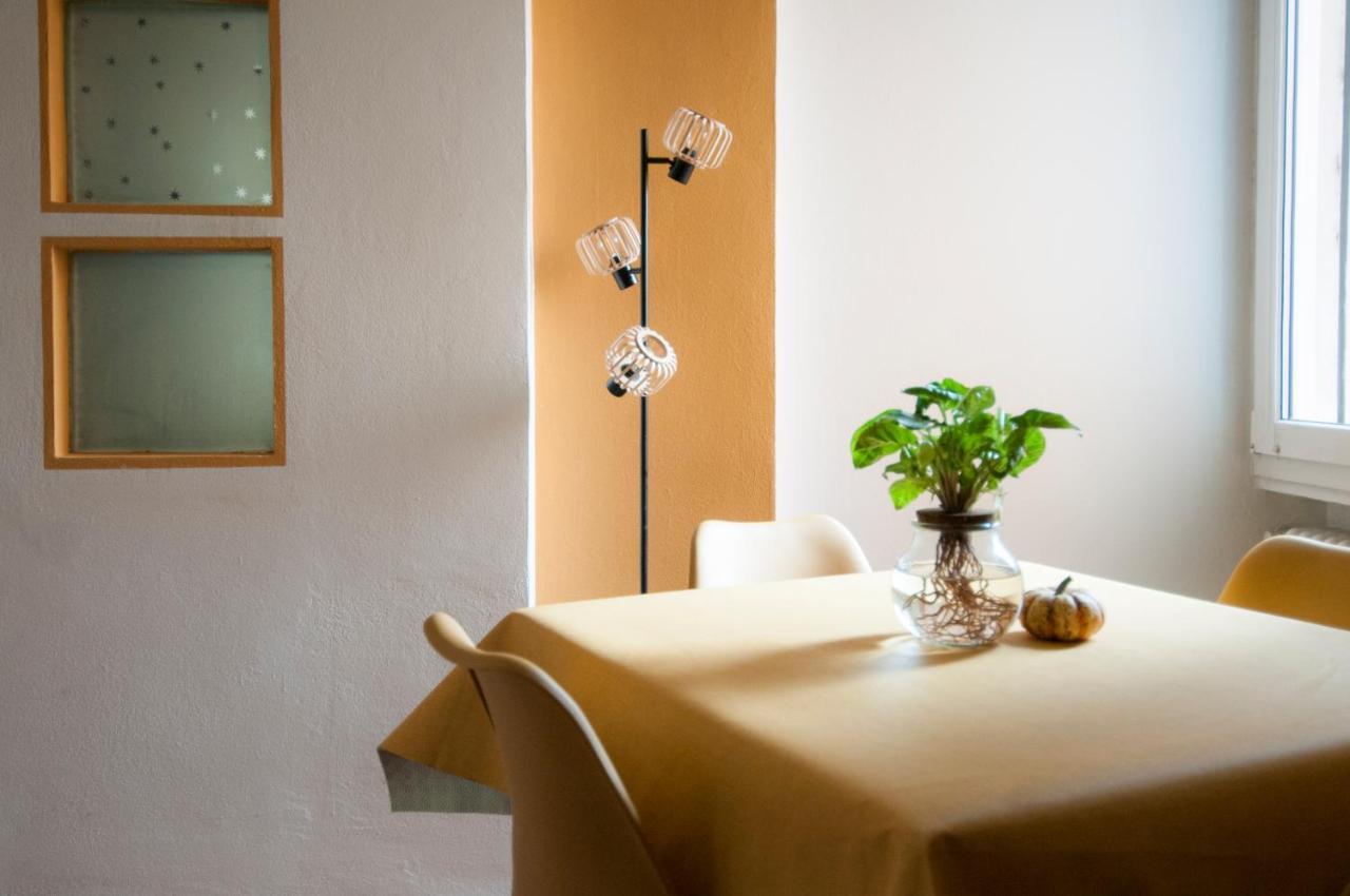 Urban Retreat - Ambrogiohost Appartement Bologne
