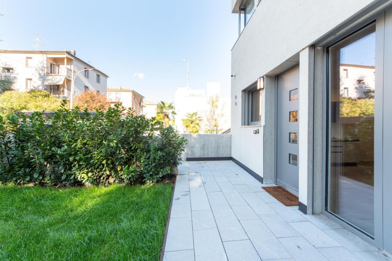 Housmart Toscana 53 White Apartamento *
