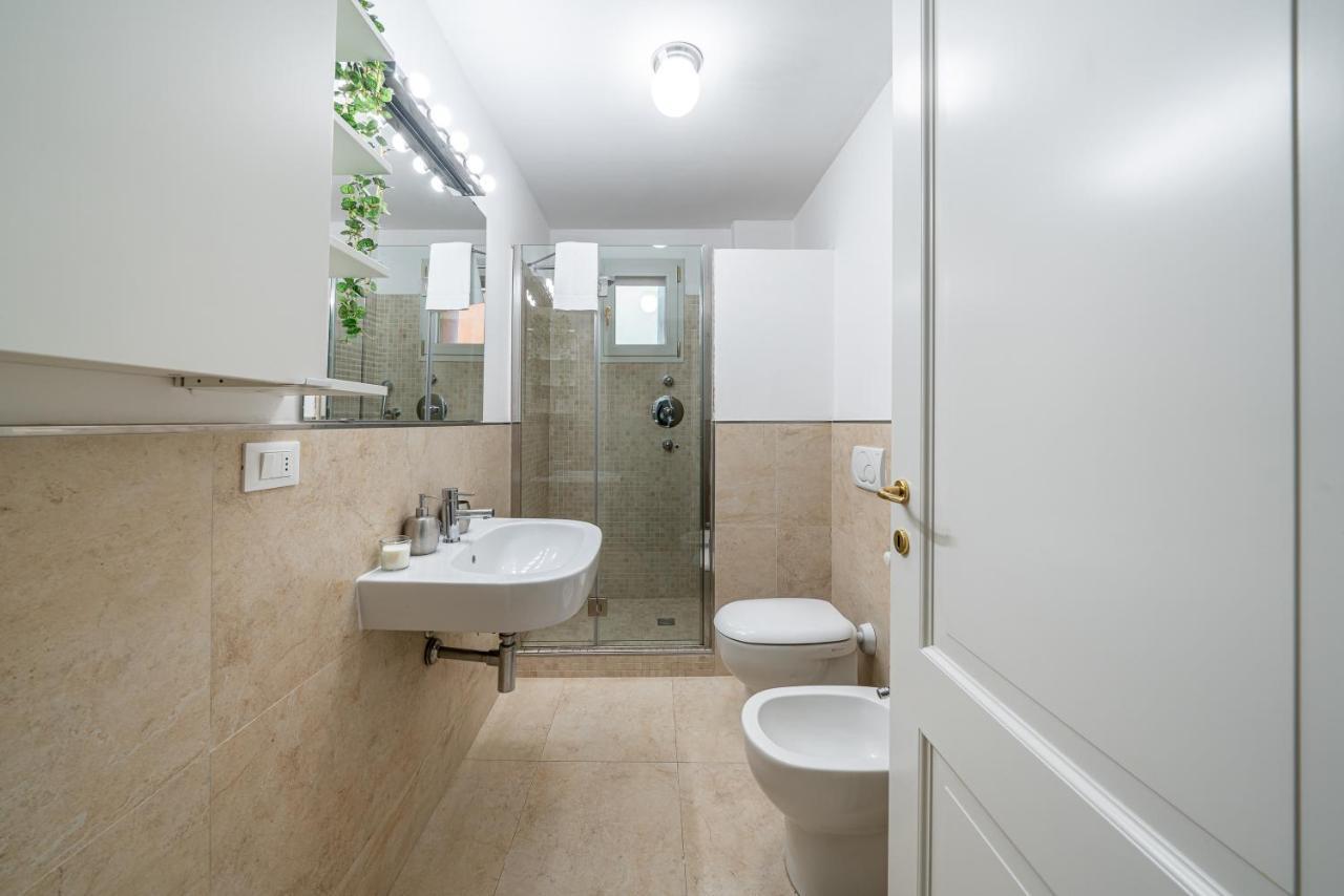 Appartamento 3 Minutes From Piazza Maggiore Historical Flat *