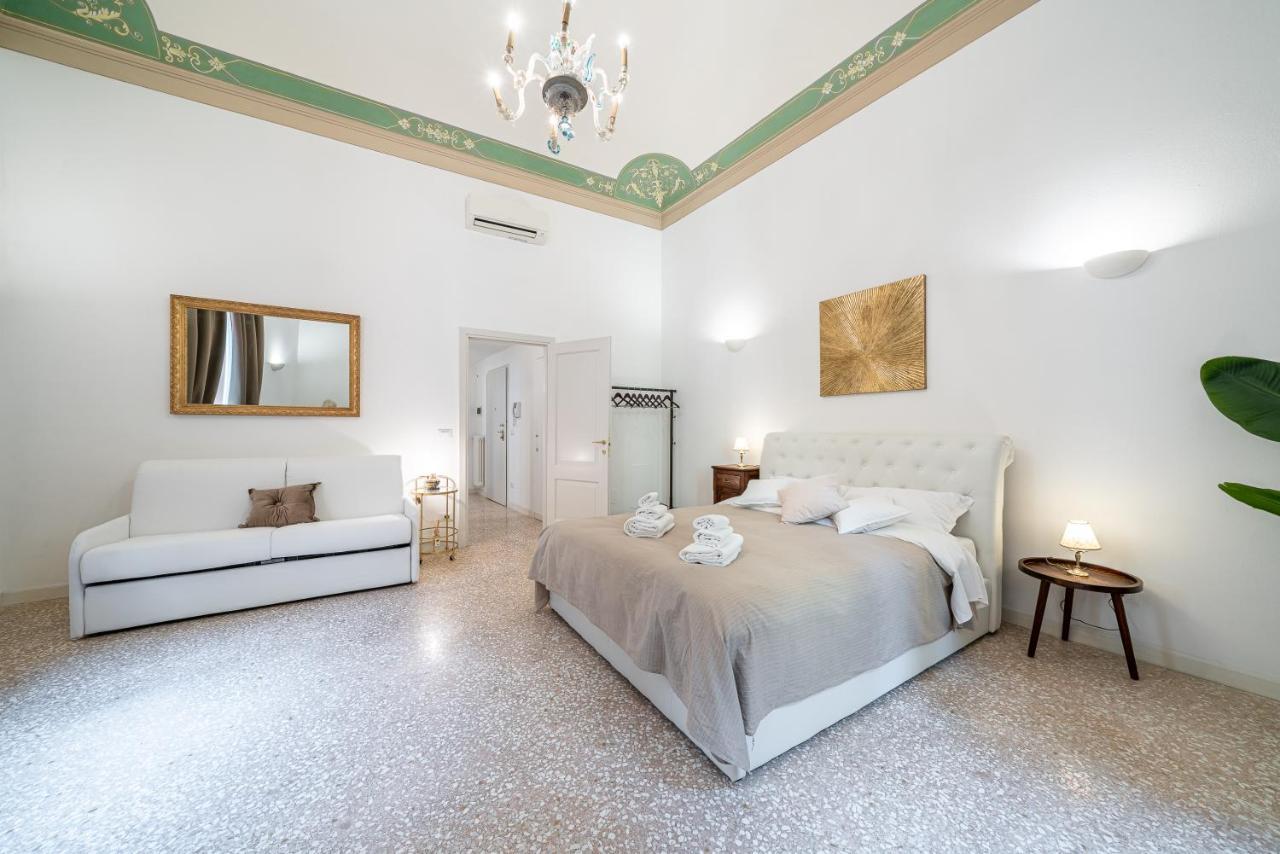 3 Minutes From Piazza Maggiore Historical Flat Appartamento *