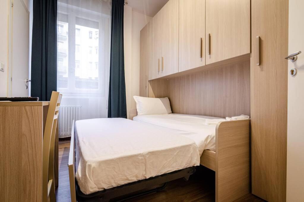 Appartement 24 *