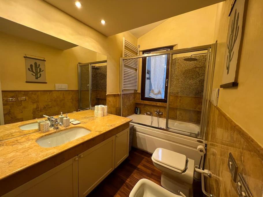 Margherita W/ Terrace Appartement Bologne