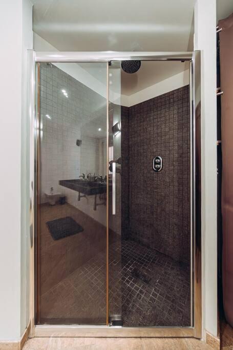 Loft Santo Stefano-sant'orsola Apartment