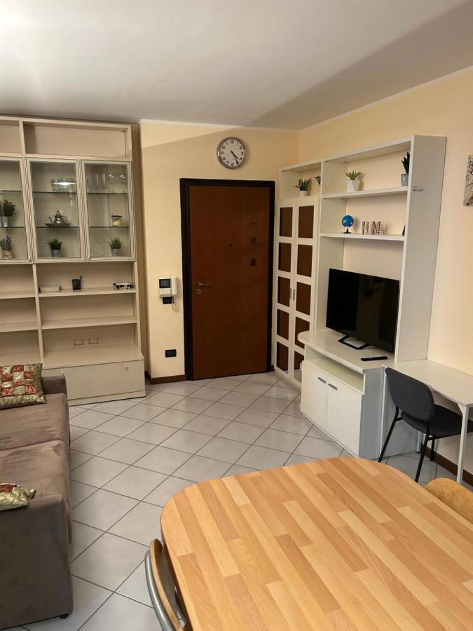- The Apartamento *
