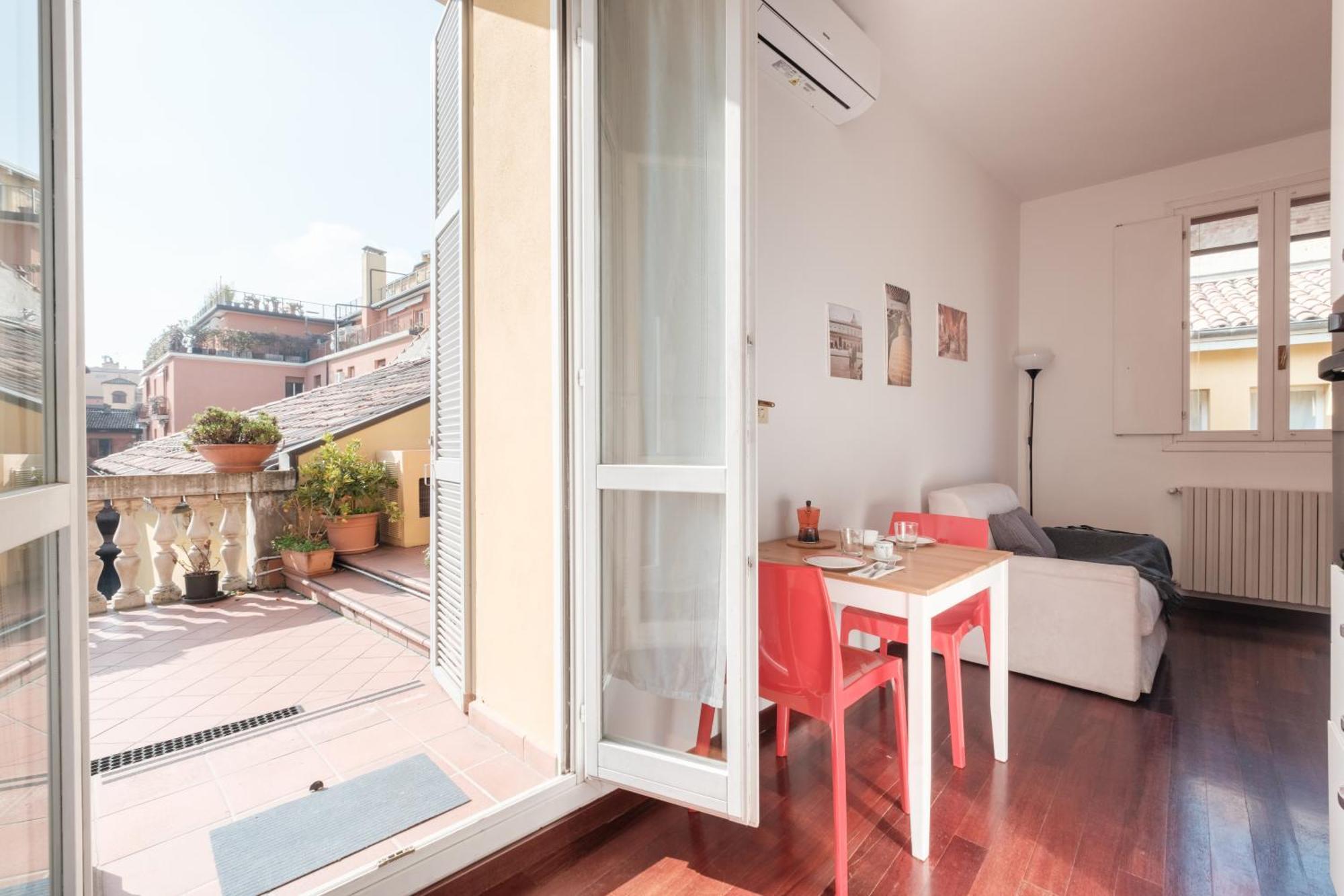 Residence Studio Vita Apartment Bologna