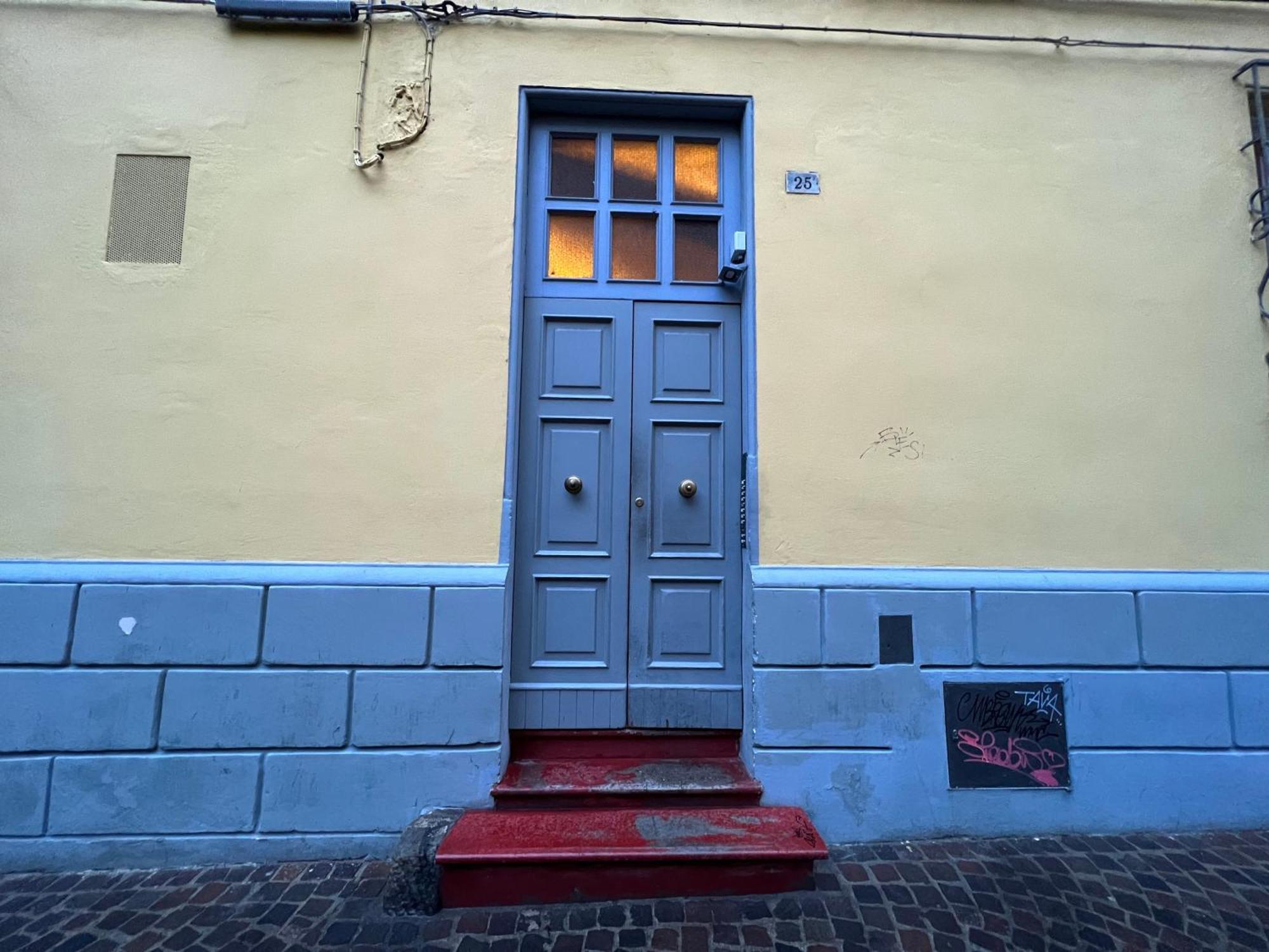 Capo Di Lucca - In The Historical Center With Terrace Apartment *