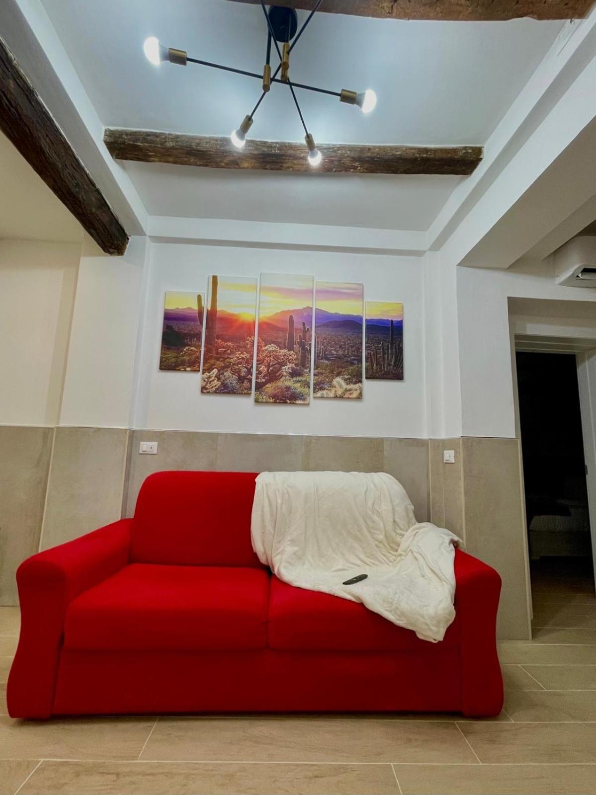 Appartamento 50 Tourist House - Pratello - Self Check-in Bologna