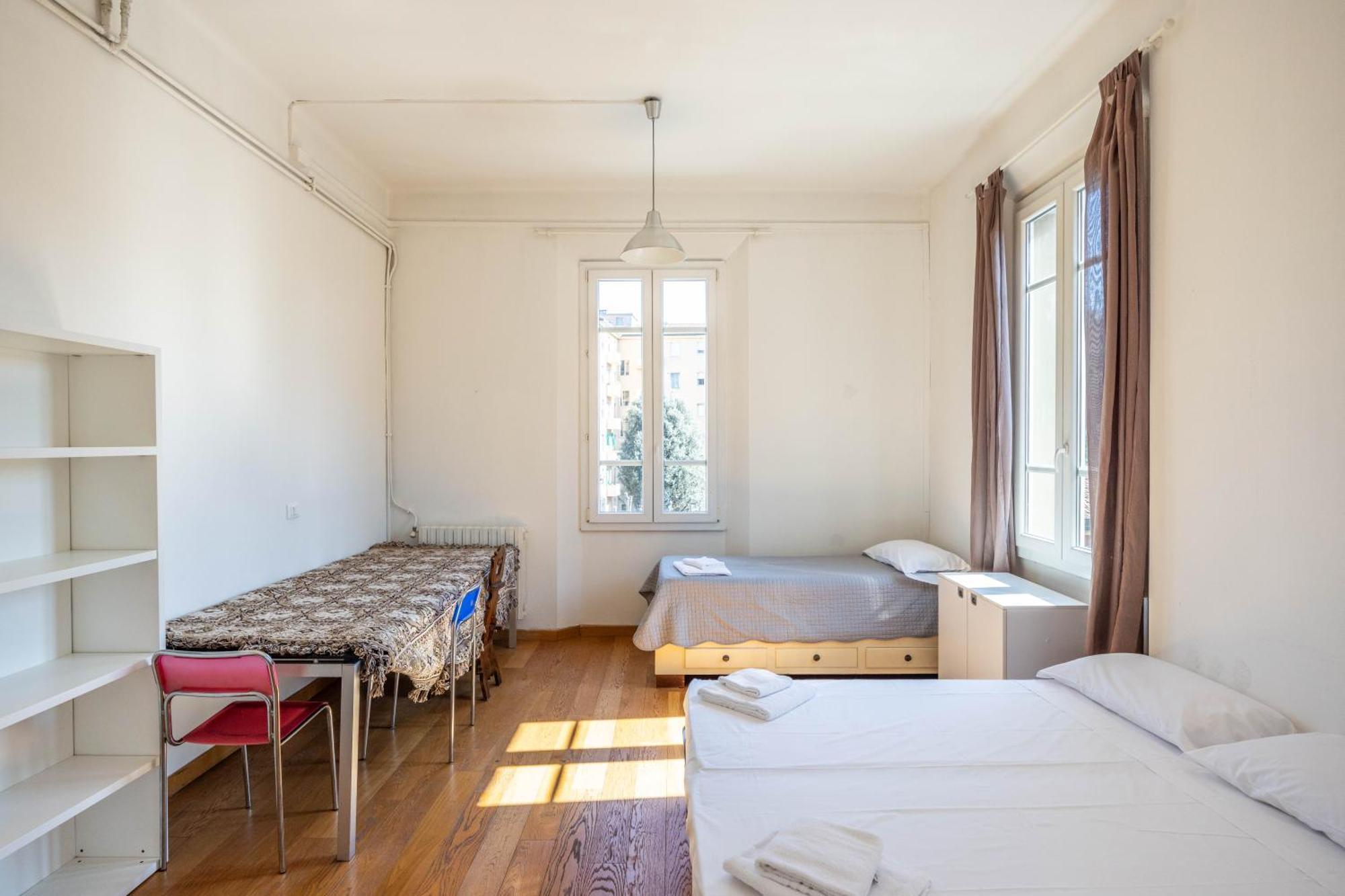 Albertoni Holidays, By Short Holidays Apartment Bologna