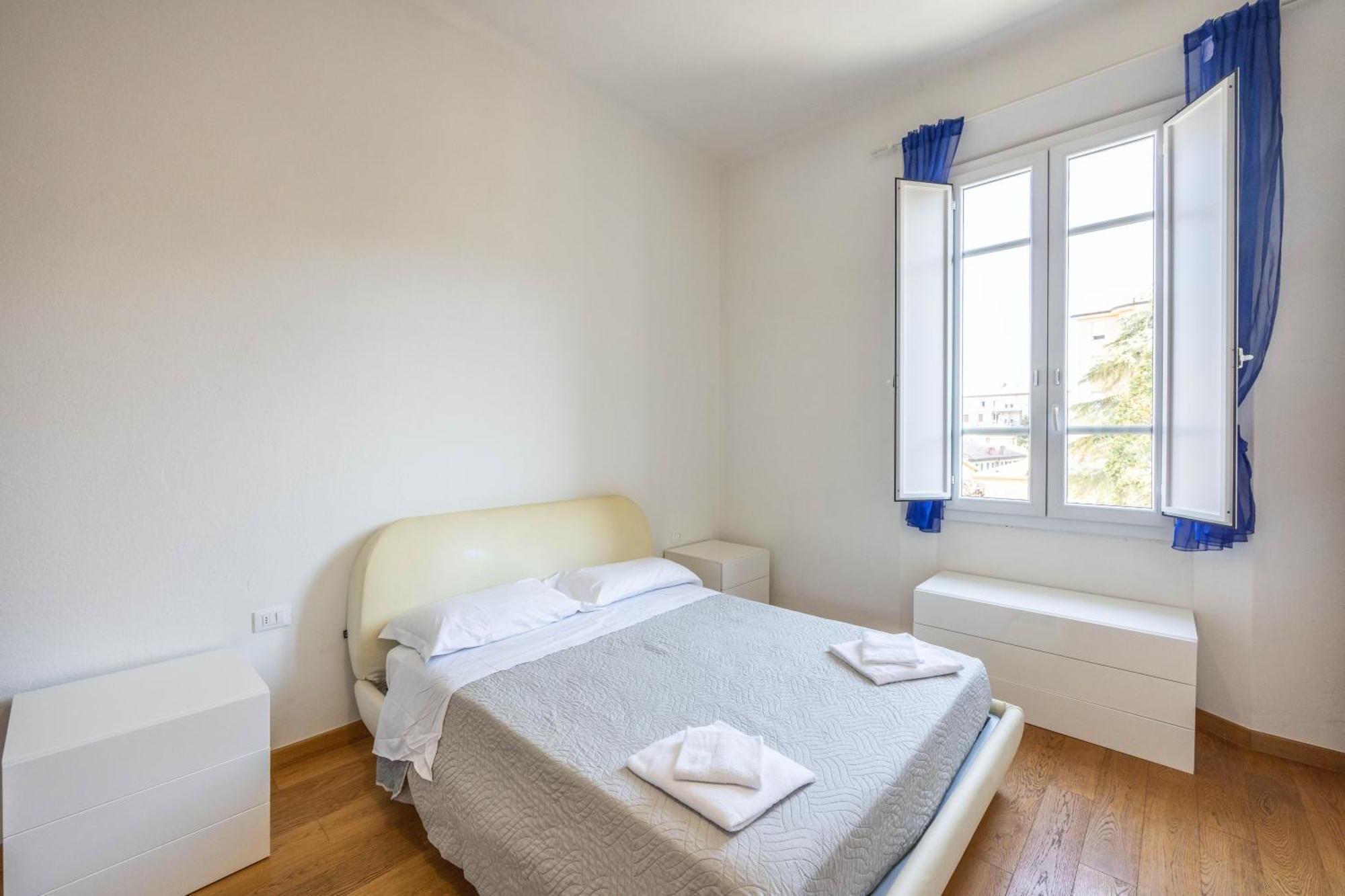 Albertoni Holidays, By Short Holidays Apartment *