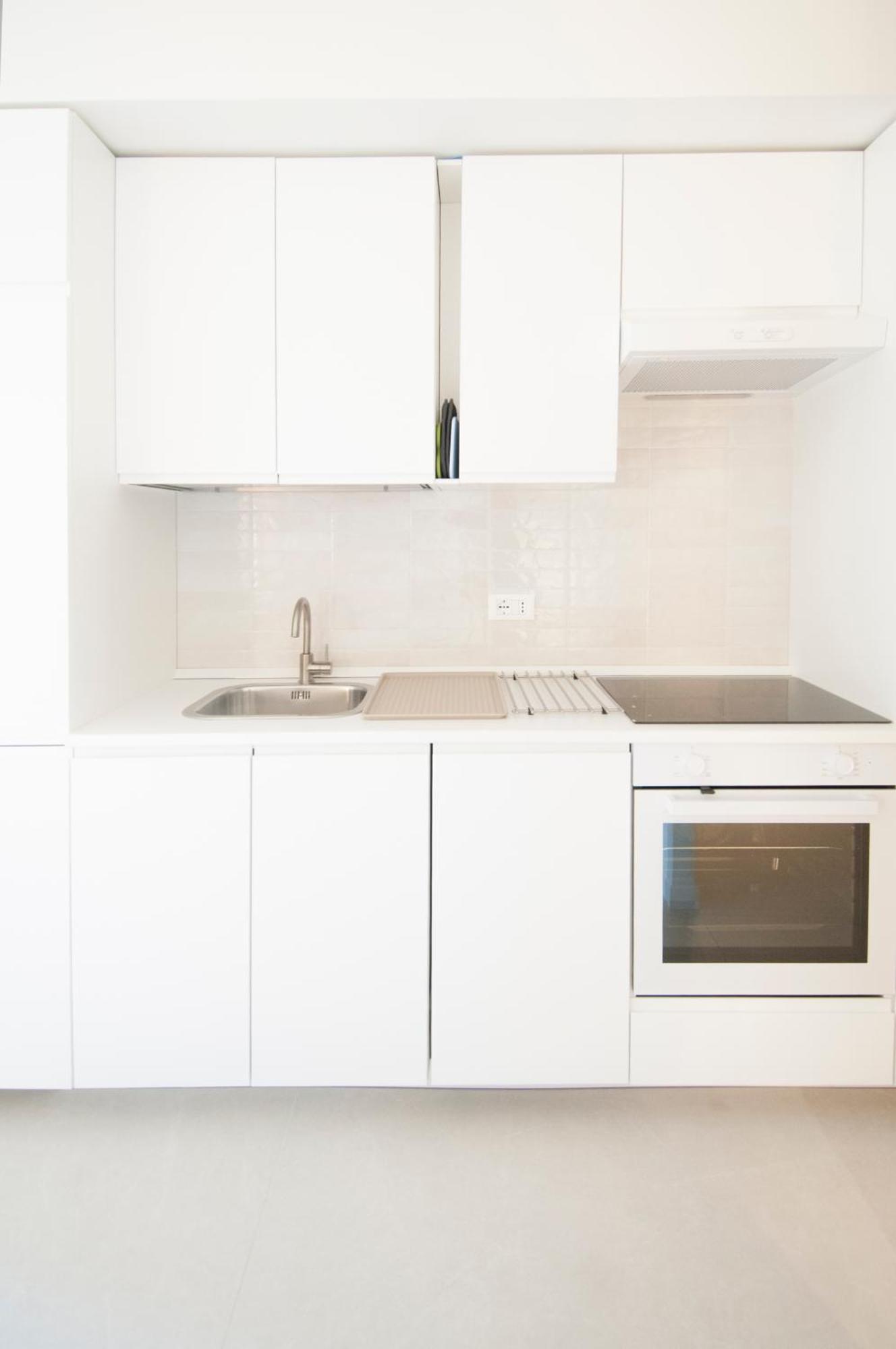 Zefiro - Saffi Design - Ambrogiohost * Bologne